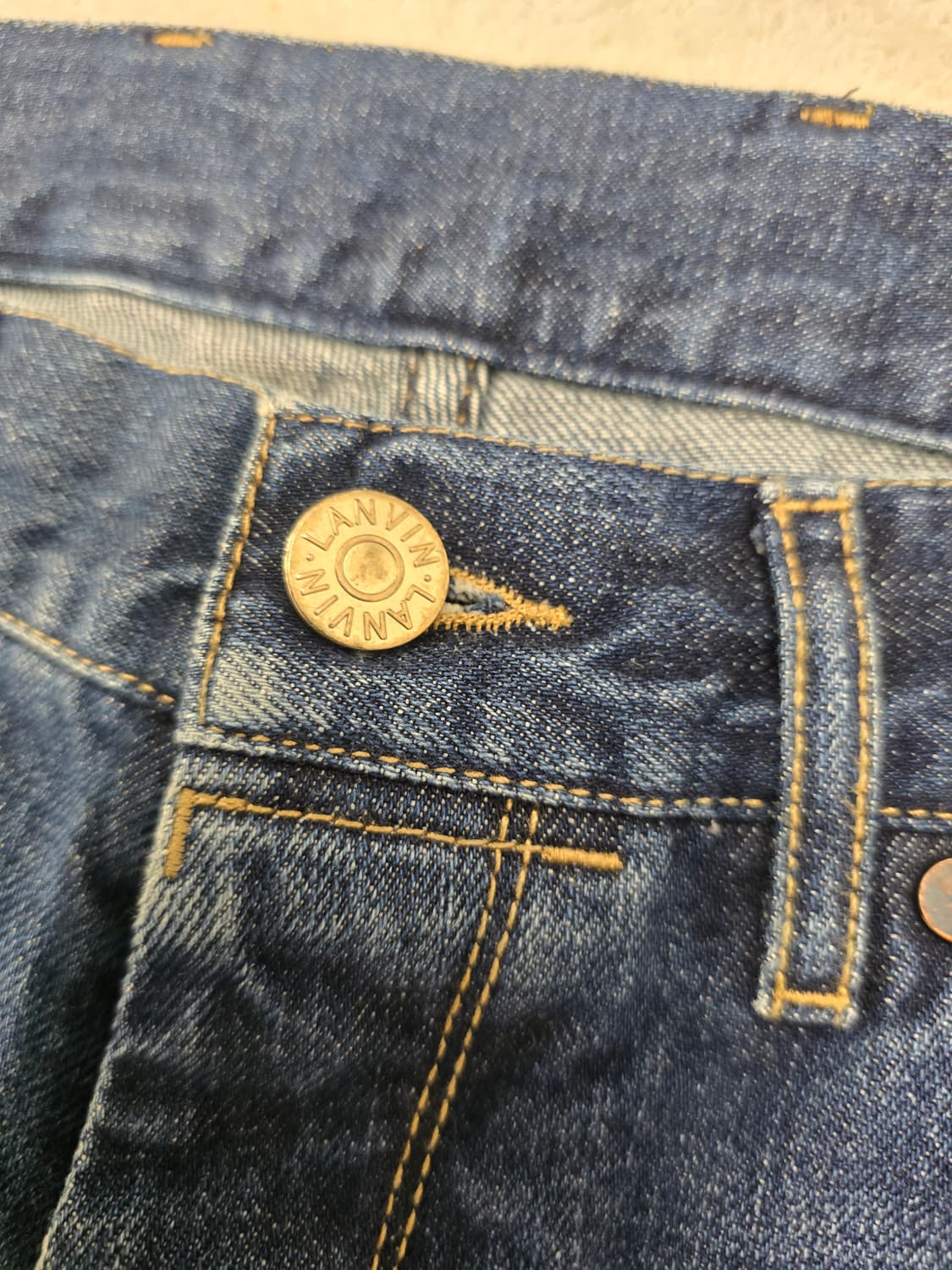 [정품] LANVIN 랑방 남성 청바지. 
싸이즈 31~32 상품이미지5