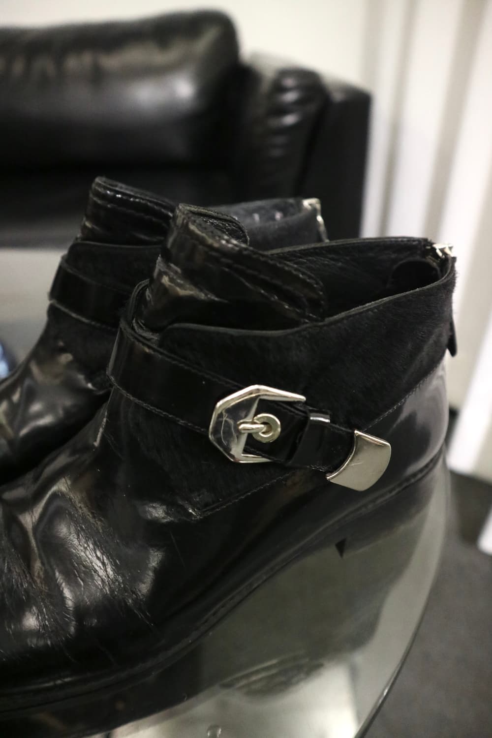 Stuart Weitzman leather fur boots 상품이미지2