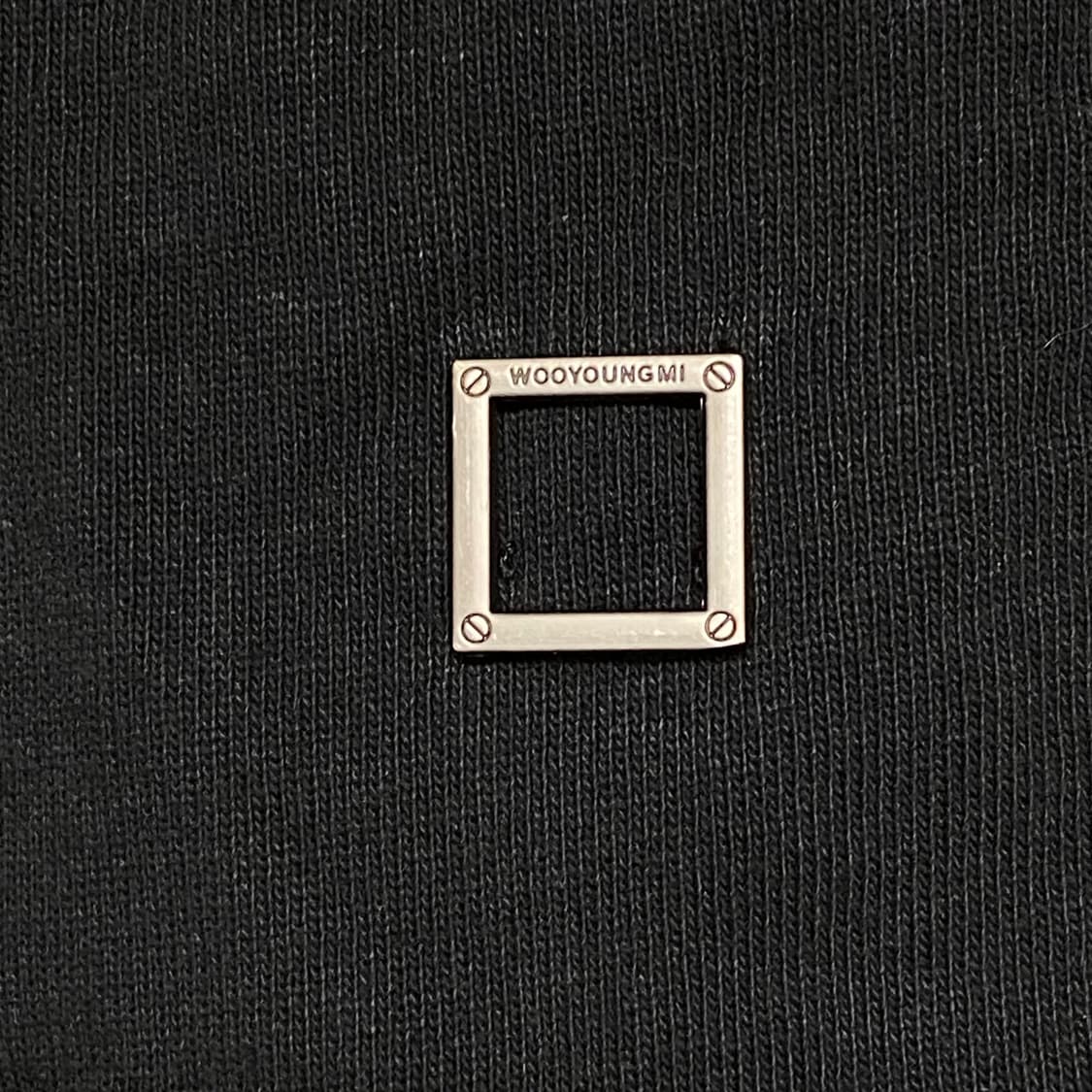 우영미 블랙 코튼 오버핏 티셔츠 50 상품이미지5