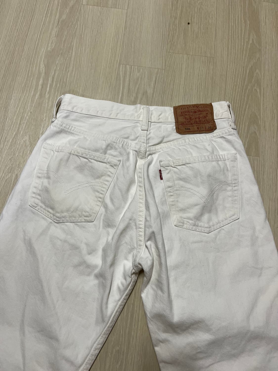 리바이스 501 크림진 여성 바지 상품이미지5