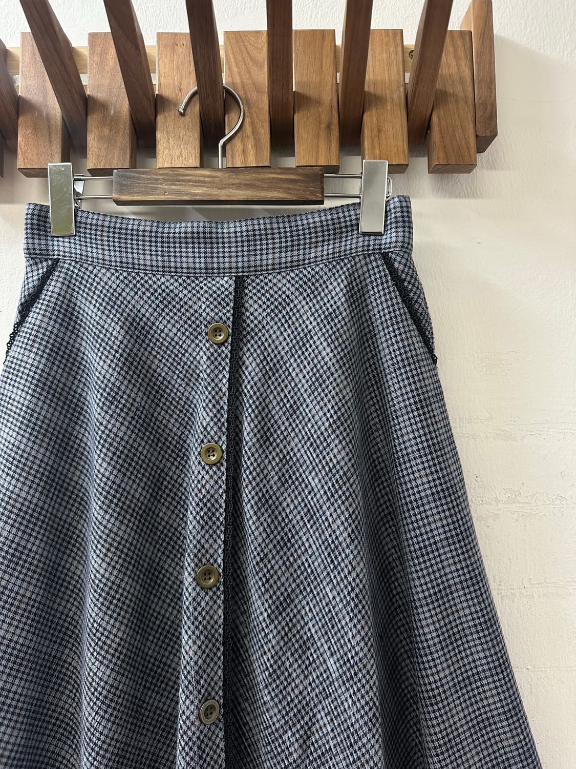 일본빈티지 엑시즈팜 Axes Femme 체크 패턴 버튼 플레어 스커트 상품이미지2