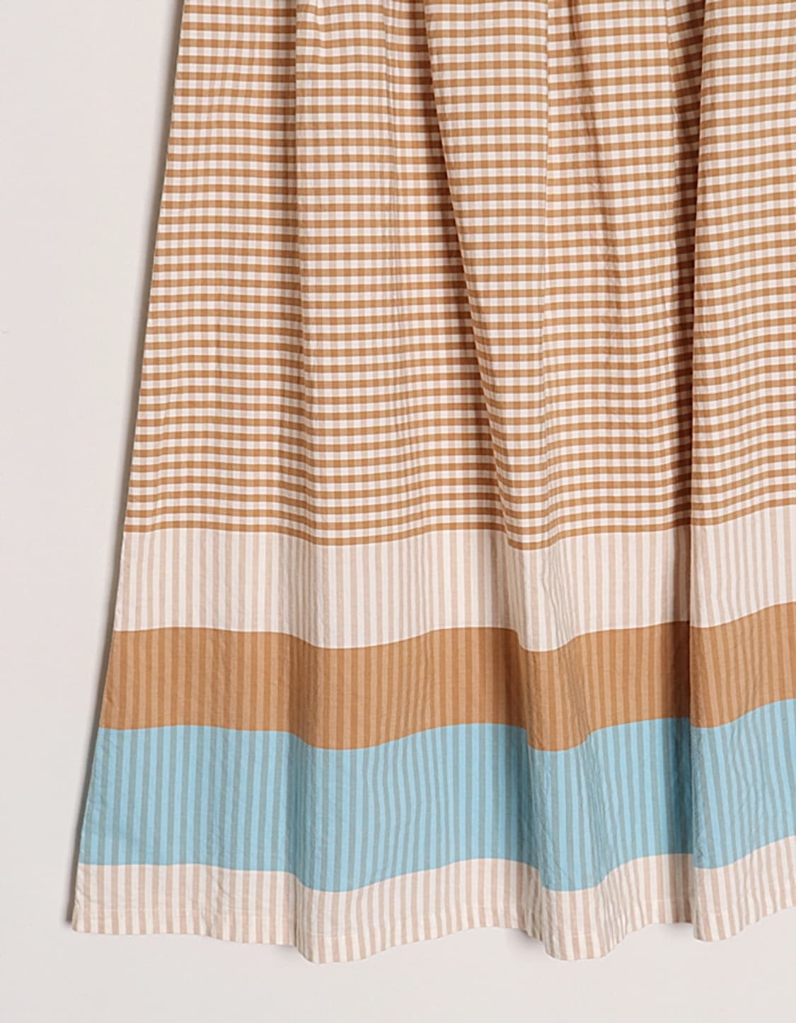 BETH PLACE Check Flared Skirt (25~26) 상품이미지3