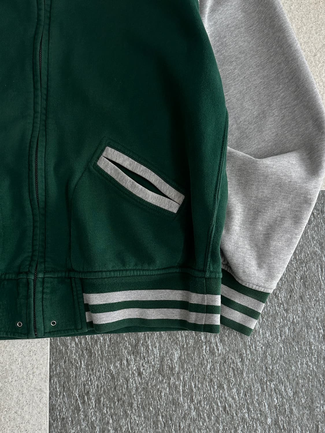 폴로 랄프로렌 그레이/딥그린 스웻 바시티 집업  상품이미지3