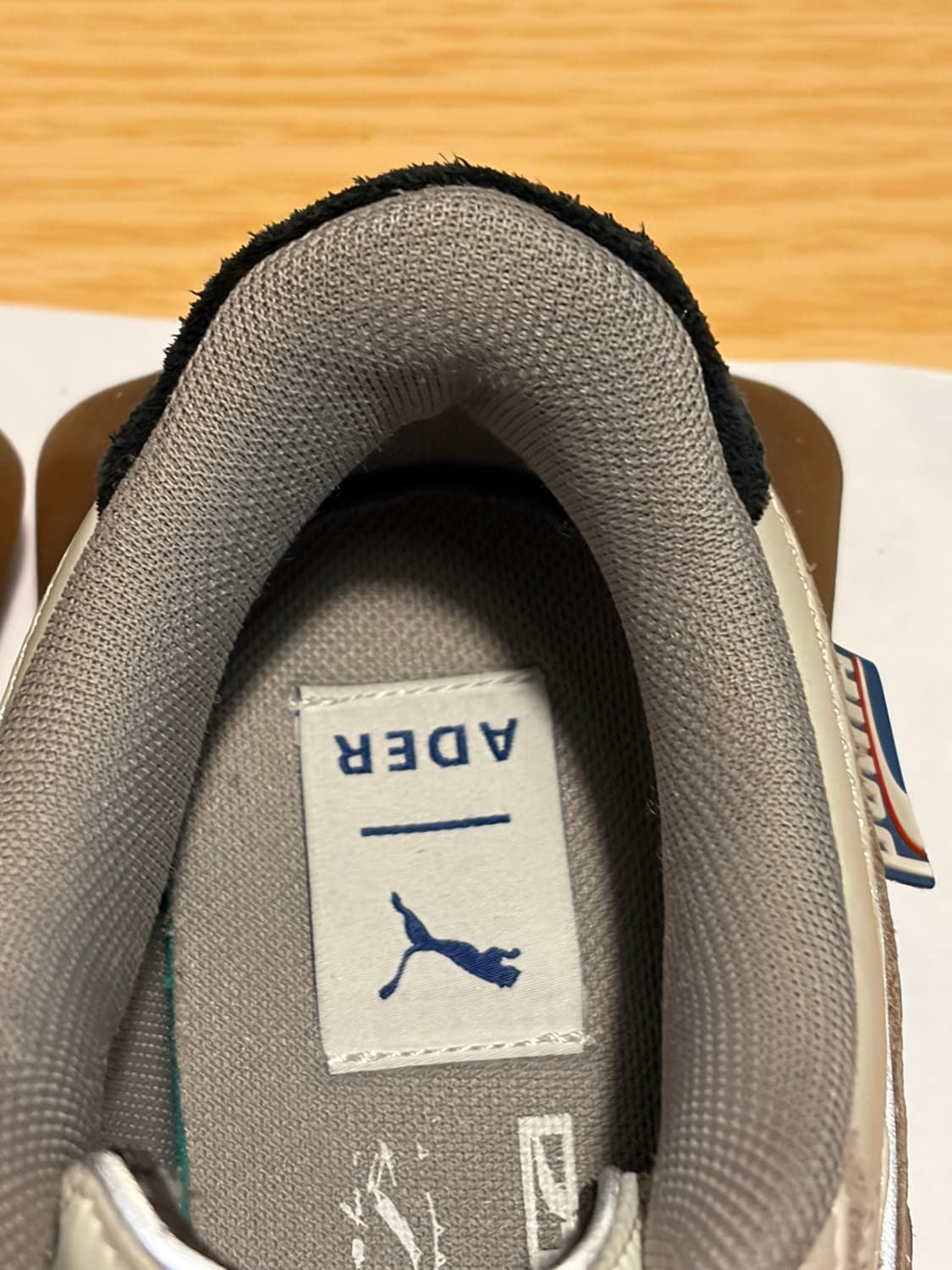 푸마 x 아더에러 베이더론 240 상품이미지3