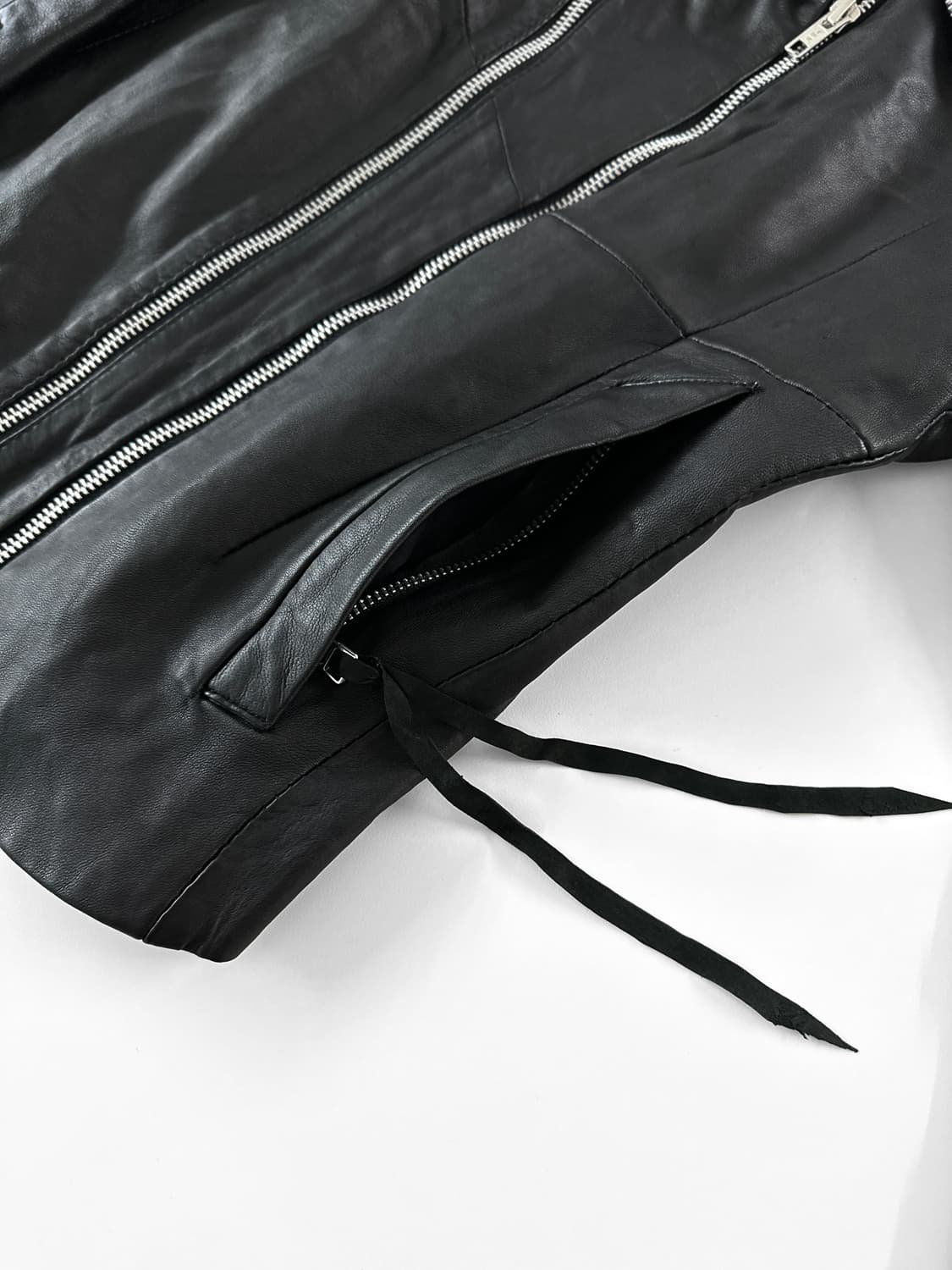 에캄 비대칭 램스킨 레더 자켓 상품이미지7