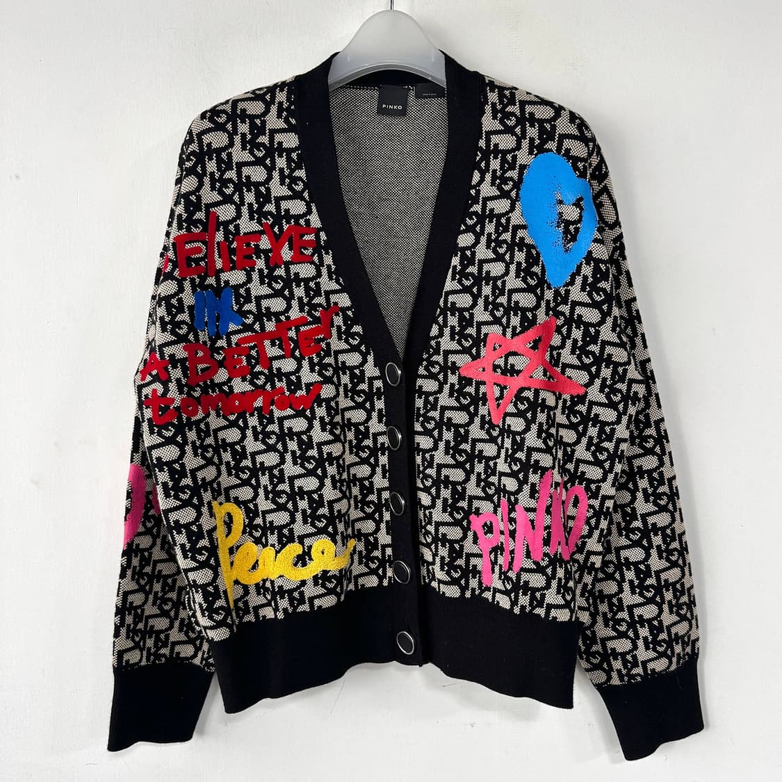 핑코 PINKO 그래피티 로고 자카드 가디건 상품이미지3