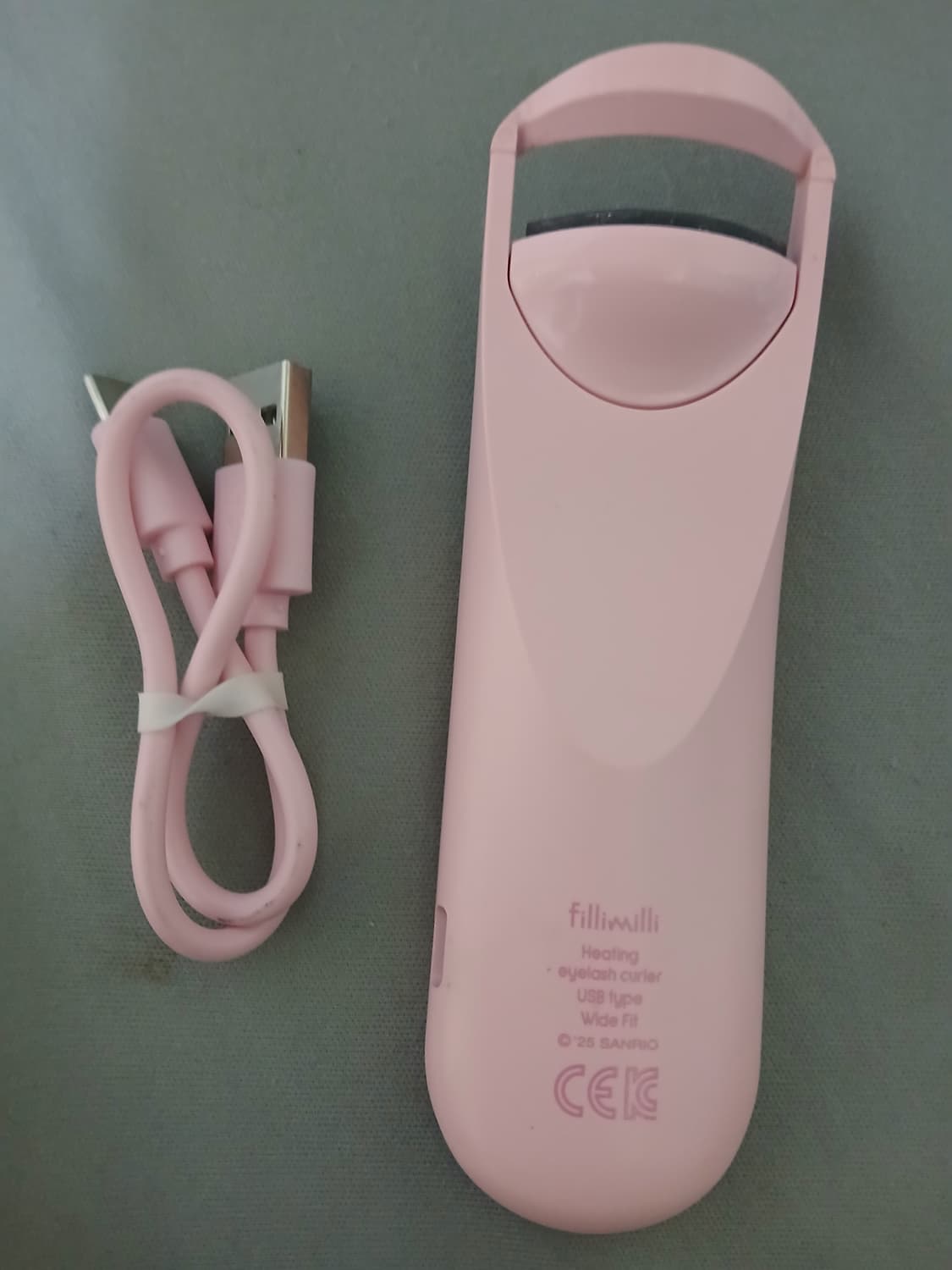 헬로키티 와이드핏 속눈썹 뷰러 팝니다 상품이미지2