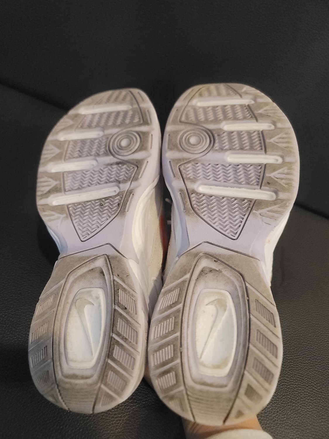 나이키 M2K LX 화이트 하이퍼크림슨 상품이미지9