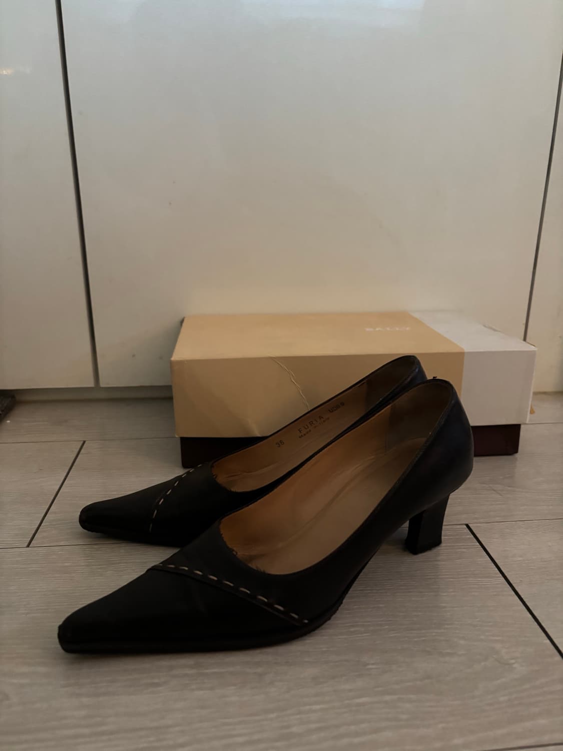 Bally stitch brown heel 상품이미지3