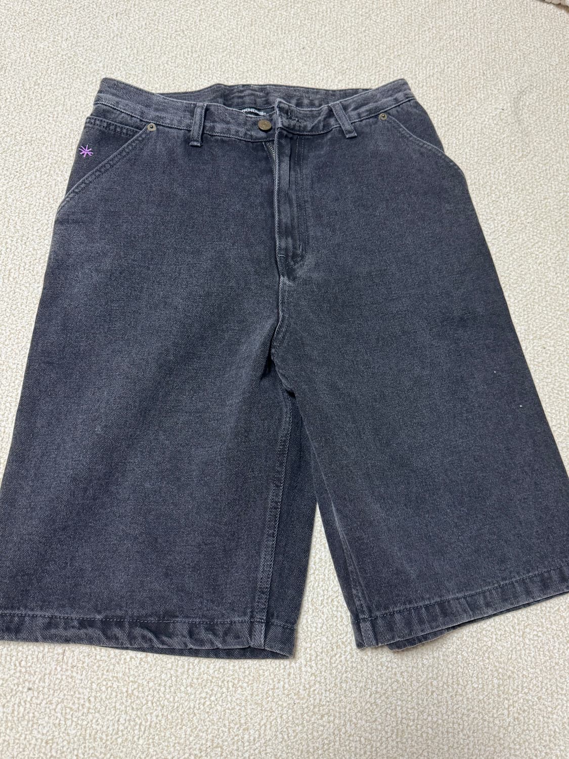 위캔더스 ISCREAM DENIM SHORTS (BLACK)  상품이미지1