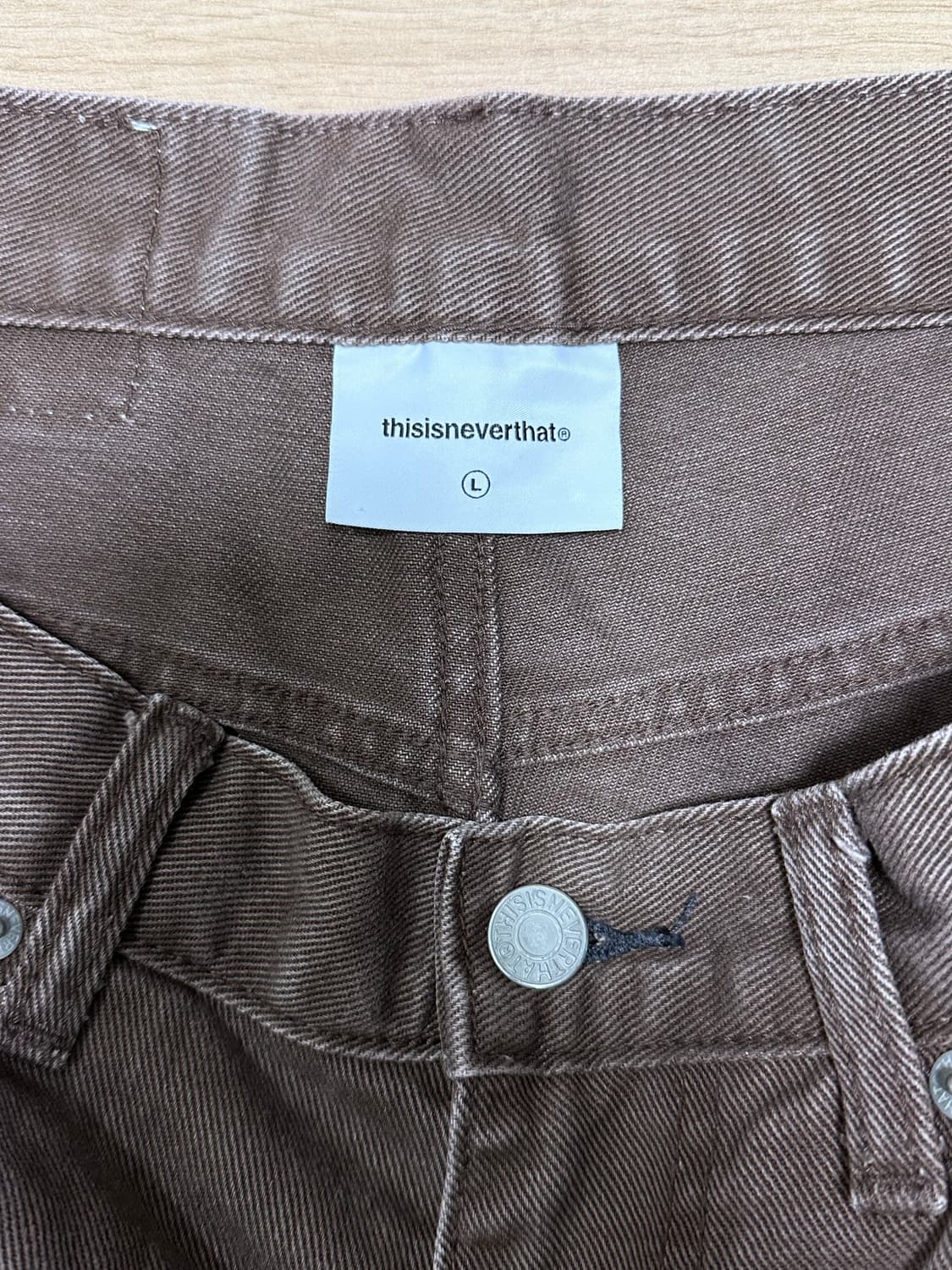 디스이즈네버댓 릴렉스드진 브라운 색상 L사이즈 상품이미지5