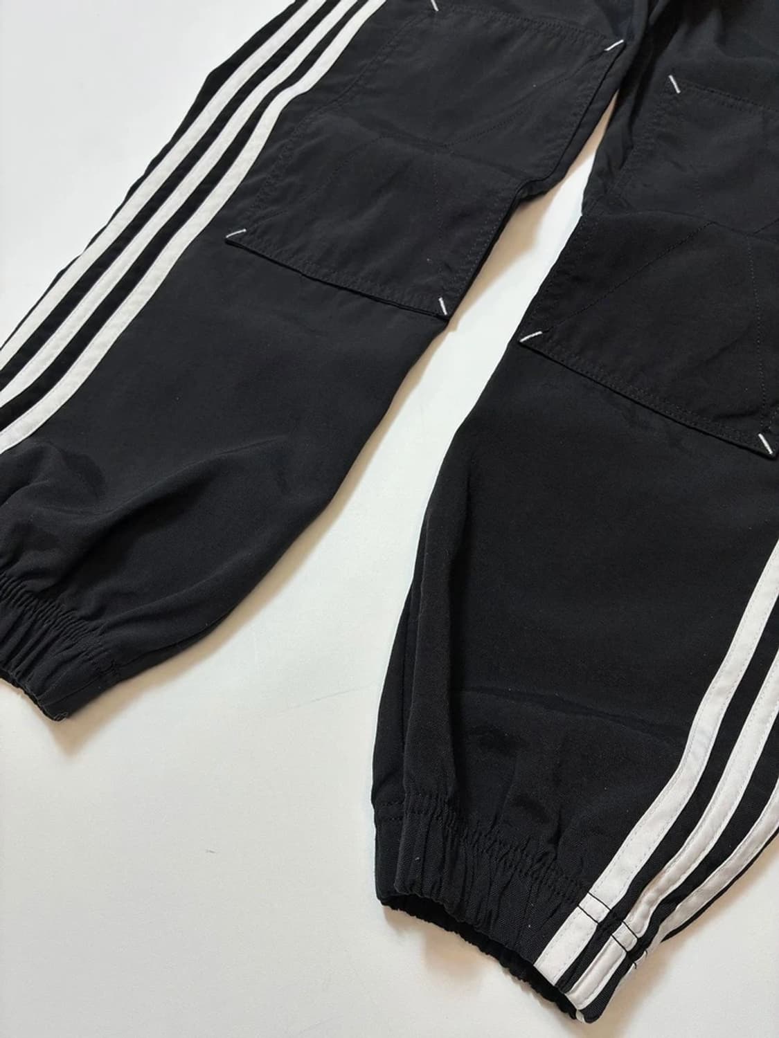 아디다스 20ss 워크웨어 캔버스 조거 팬츠 PN8385 상품이미지5
