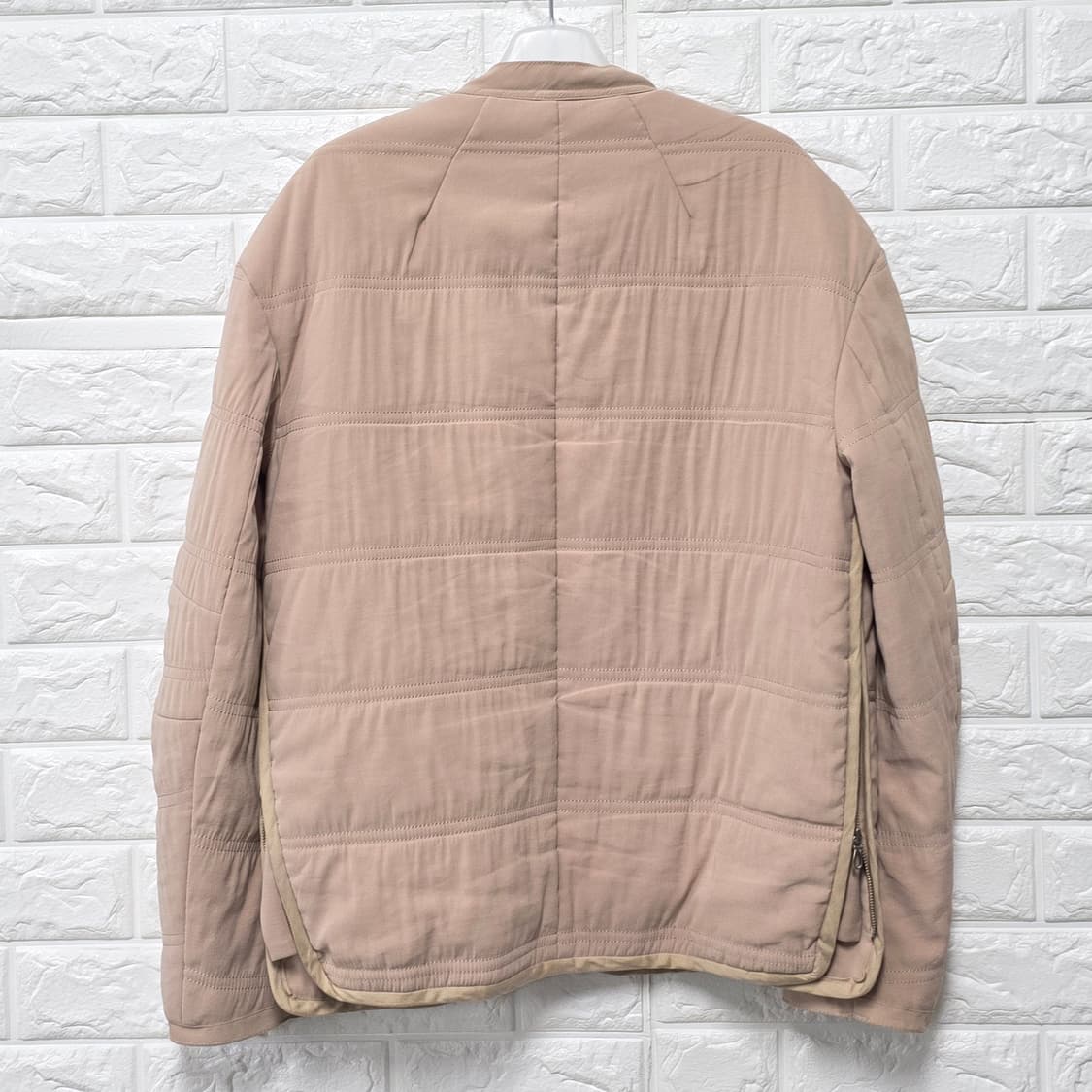 택포_ 한섬 SJSJ 퀼팅 노카라 자켓 M 상품이미지4