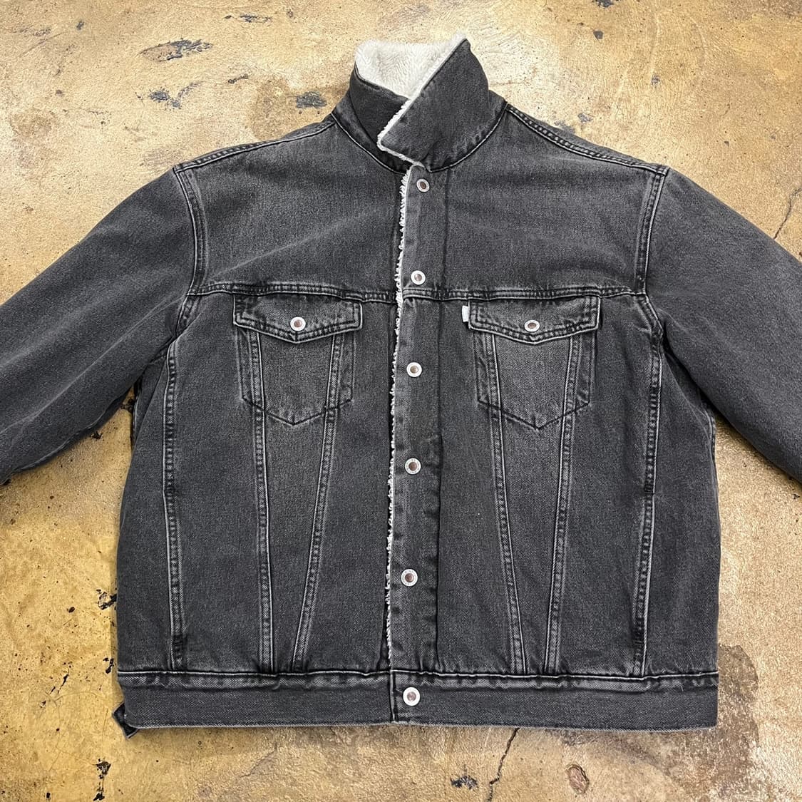 [정품/M] 리바이스 블랙 데님 털 자켓 b15 상품이미지3