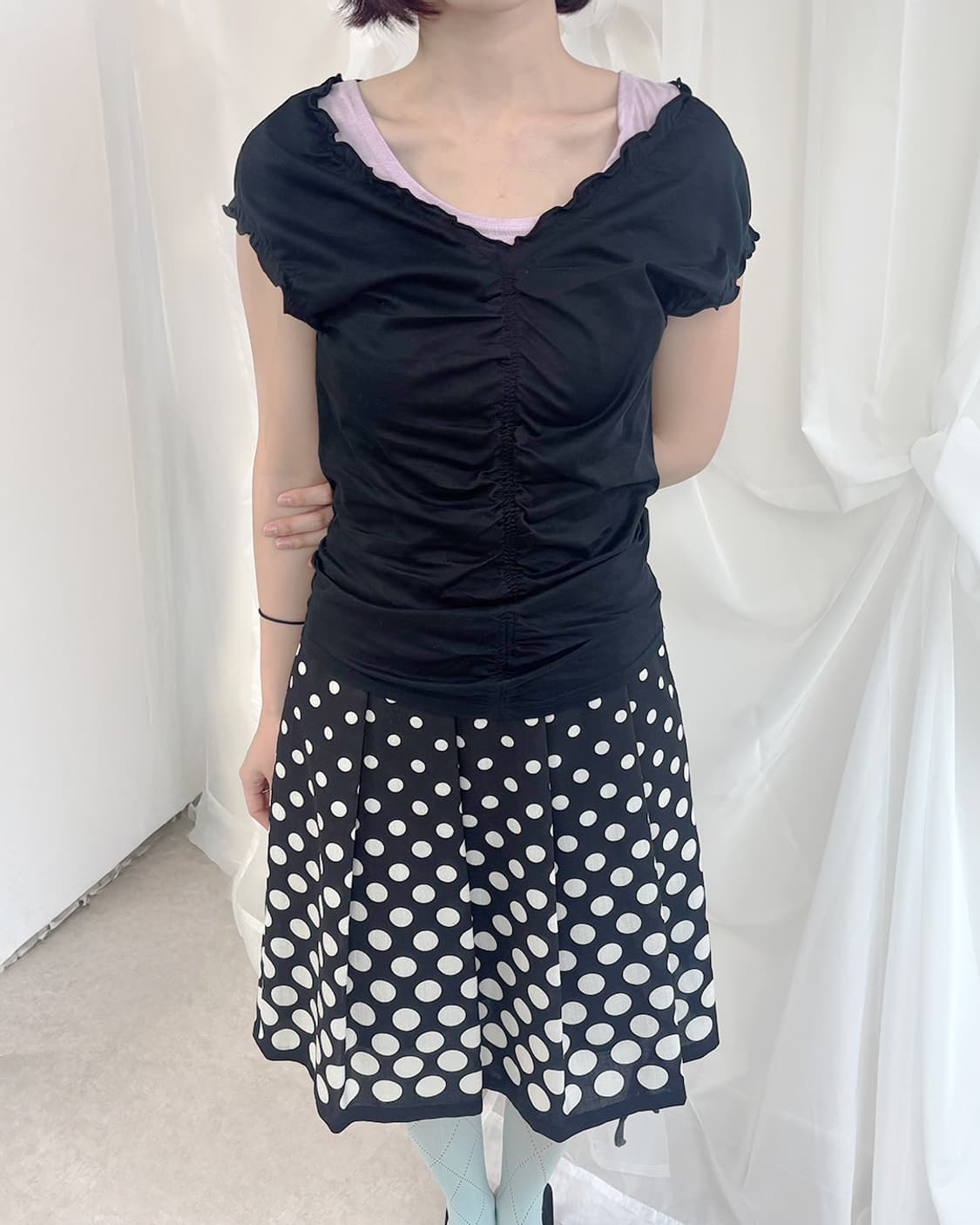 associer debois shirring slim top 상품이미지10