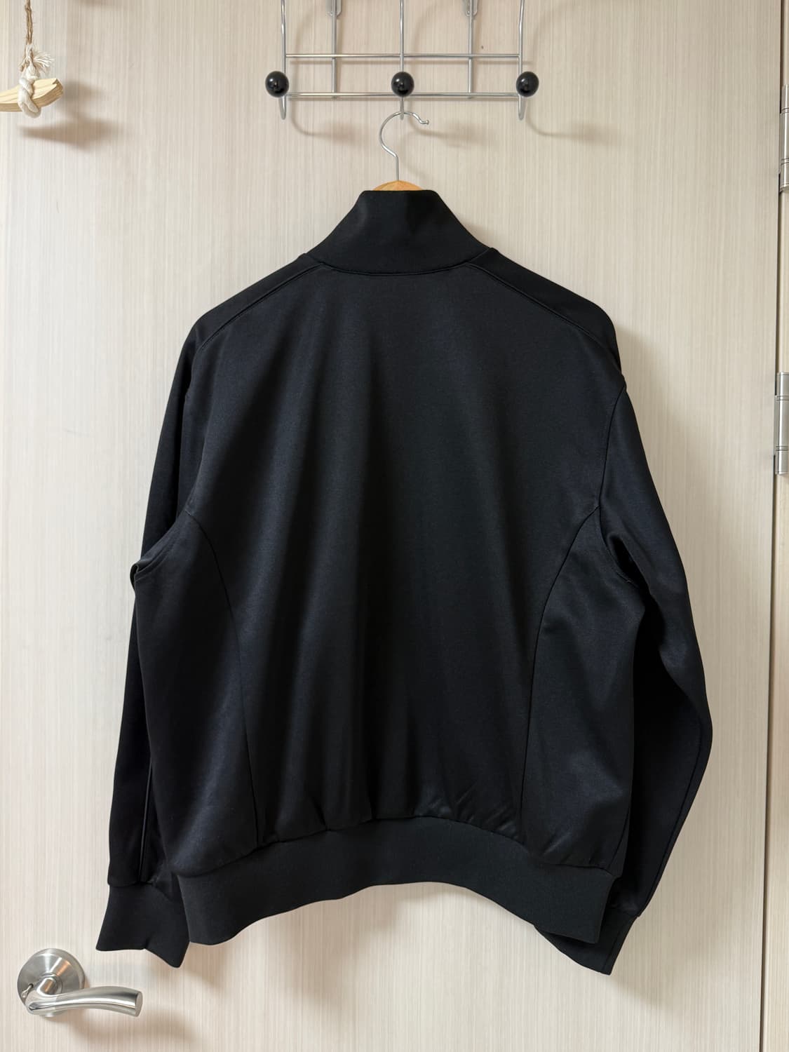 슈프림 프라제타 트랙 자켓 블랙 상품이미지2