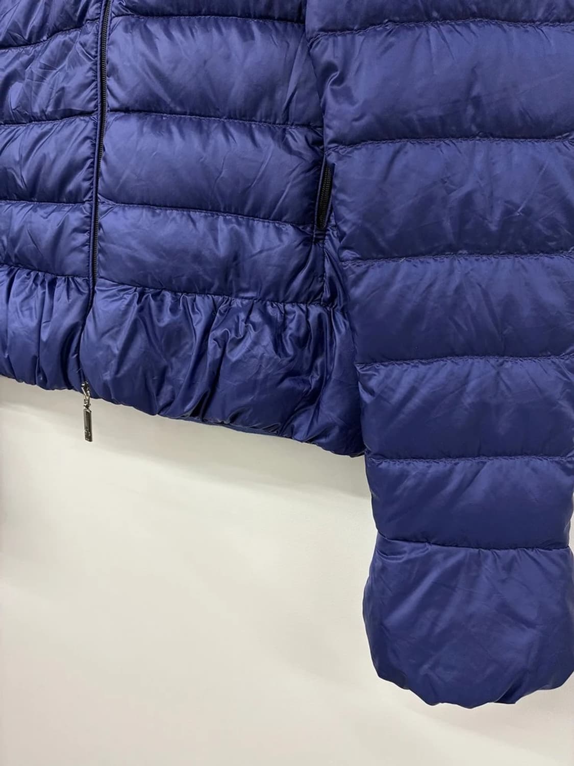 몽클레어 와펜 구스다운 경량패딩 PN9804 상품이미지4