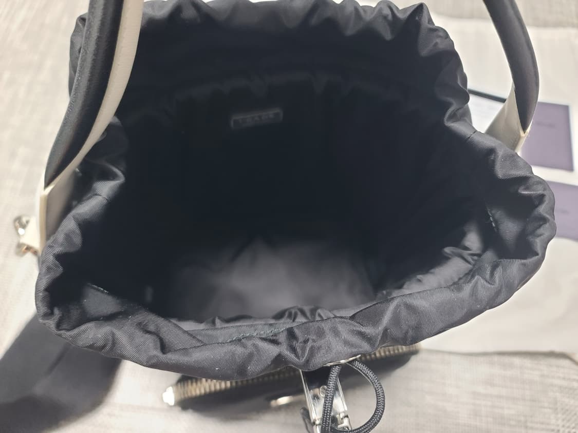 프라다 패딩 버킷백 나일론 1be026 크로스백 토트백 프라다 패디드백 상품이미지4