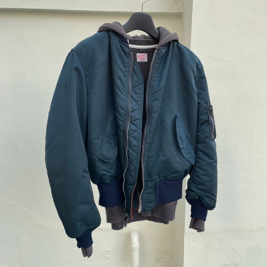 알파 인더스트리 나일론 MA-1 (L) 상품이미지1