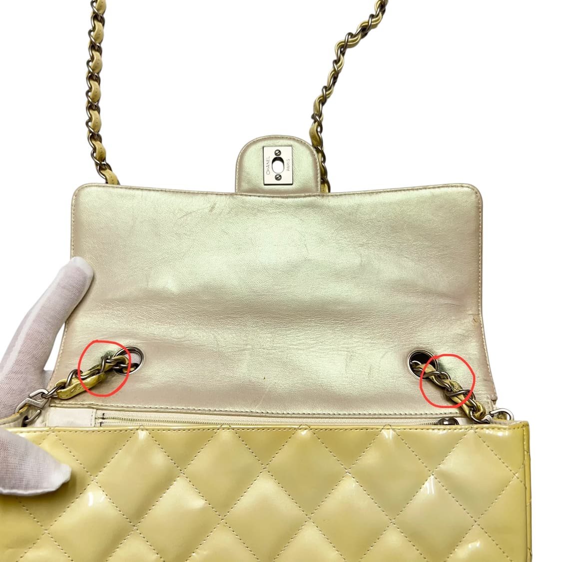 샤넬 클래식 플랩백 페이턴트 옐로우 상품이미지7