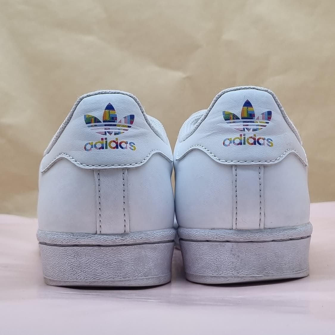 아디다스 슈퍼스타 프라이드 스니커즈 245 상품이미지4