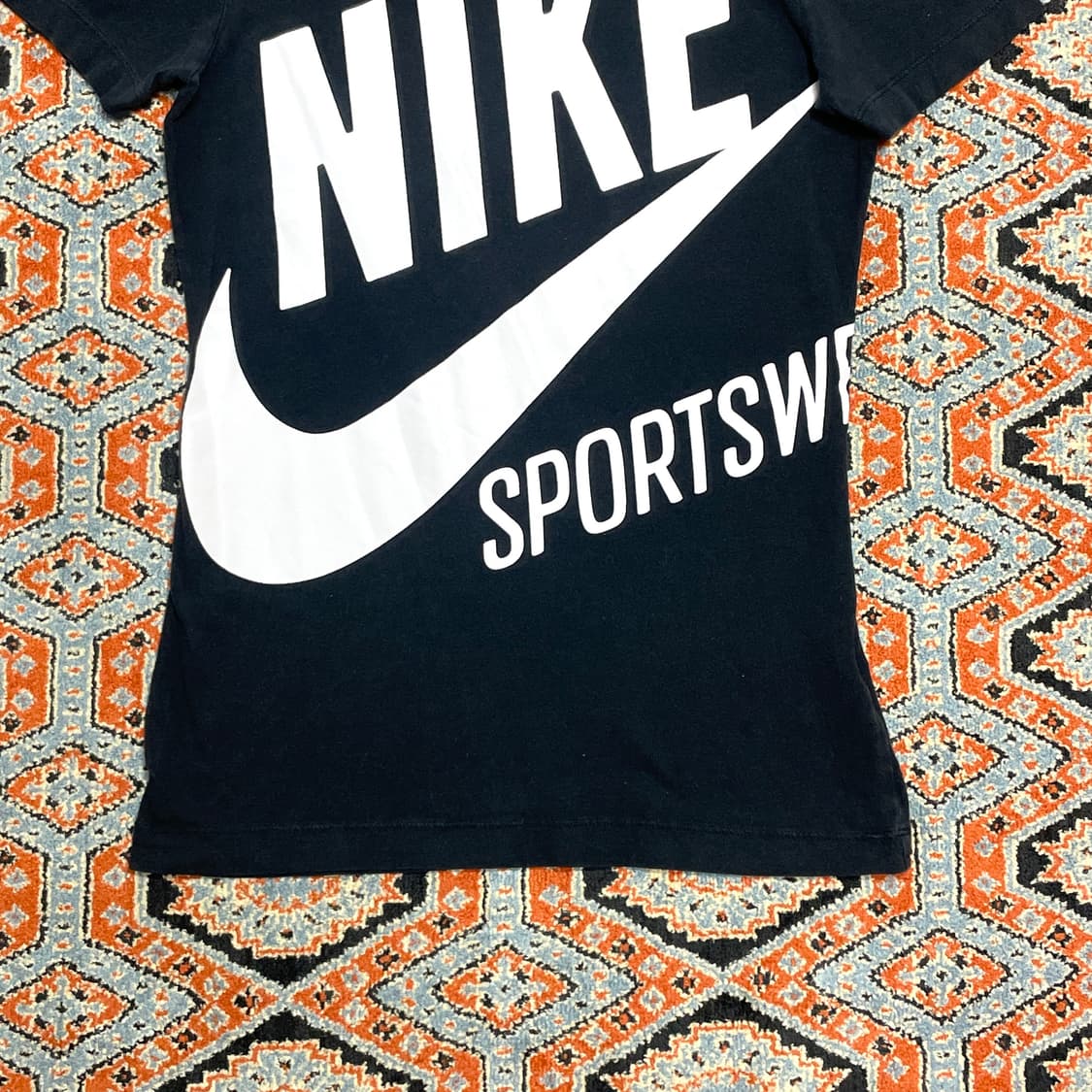 나이키 빅로고 블랙 반팔티셔츠 여성M 상품이미지3