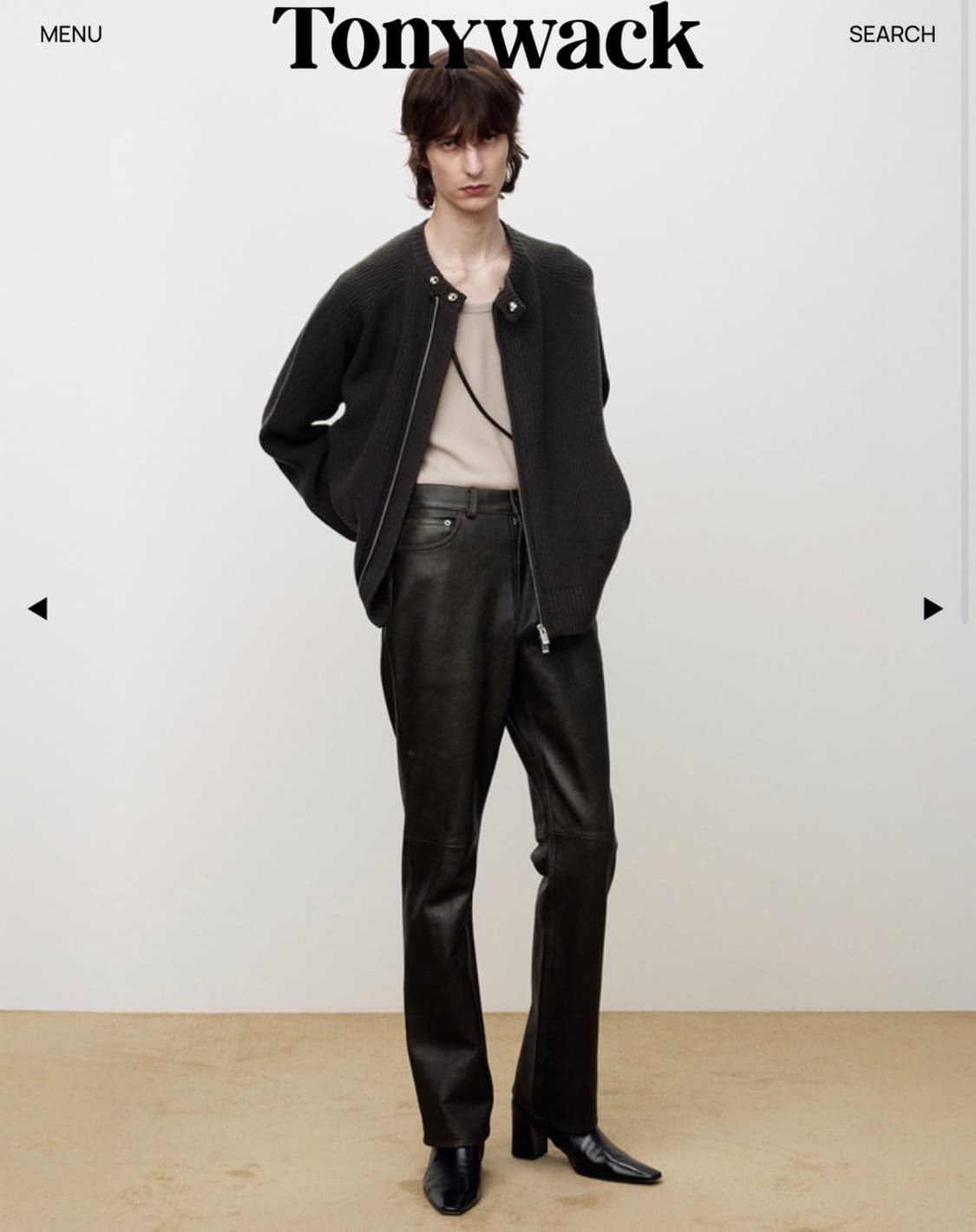 구매) 토니웩 25FW 세미플레어 레더 팬츠 32 구매합니다 상품이미지2