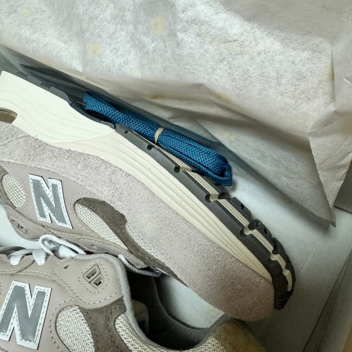 뉴발란스 992 문락 275 새상품 팝니다 상품이미지2