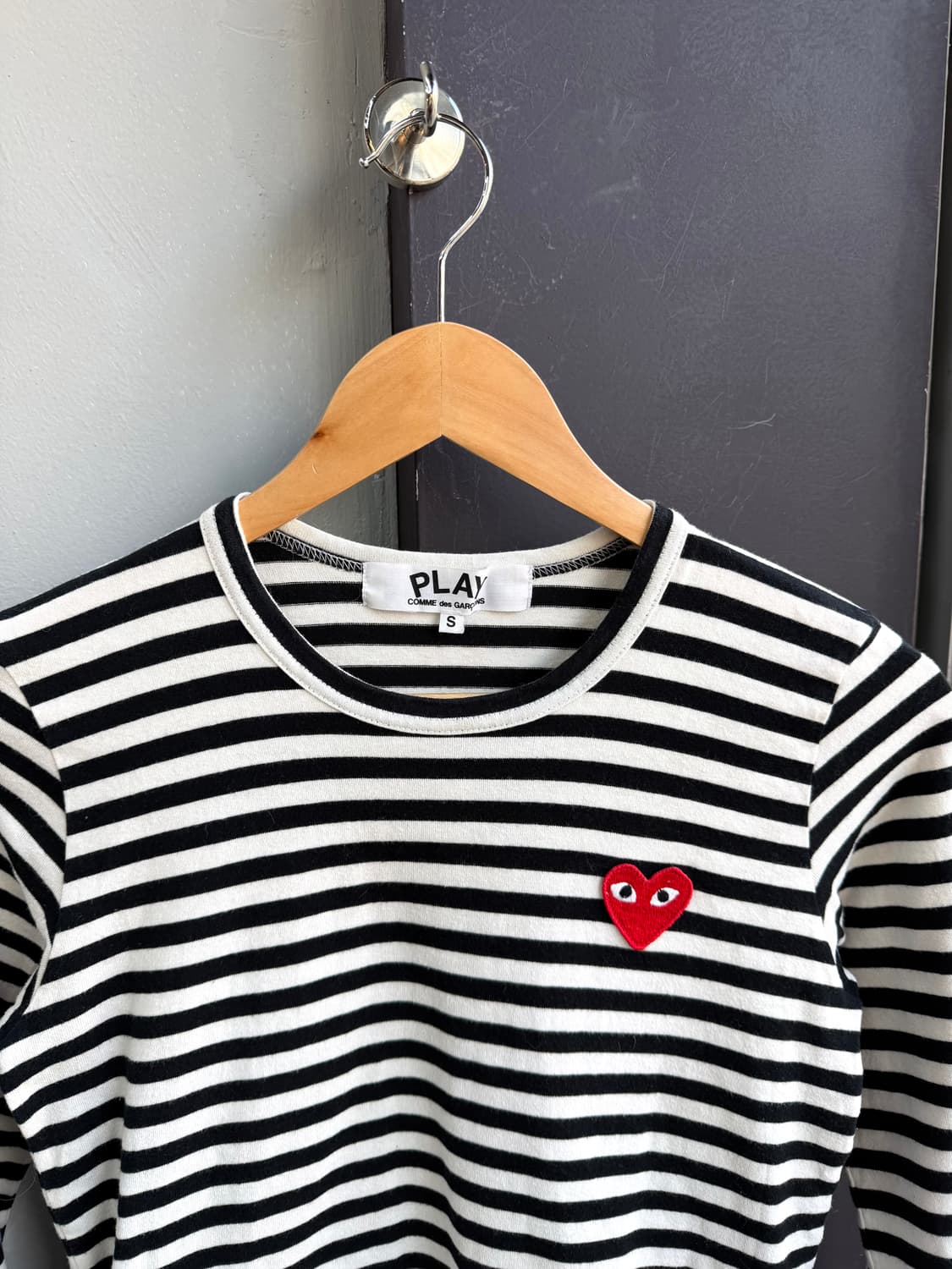 S/ 꼼데가르송 레드와펜 스트라이프 긴팔 상품이미지3