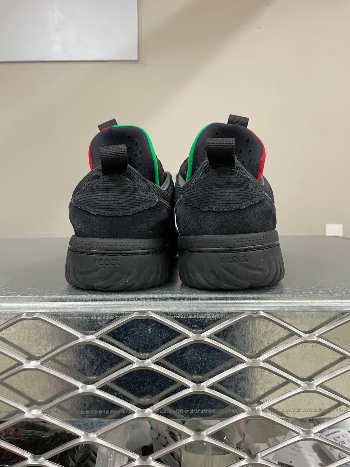 나이키 조던 1 x 게토 가스트로 로우 리액트 피어리스 275 상품이미지3