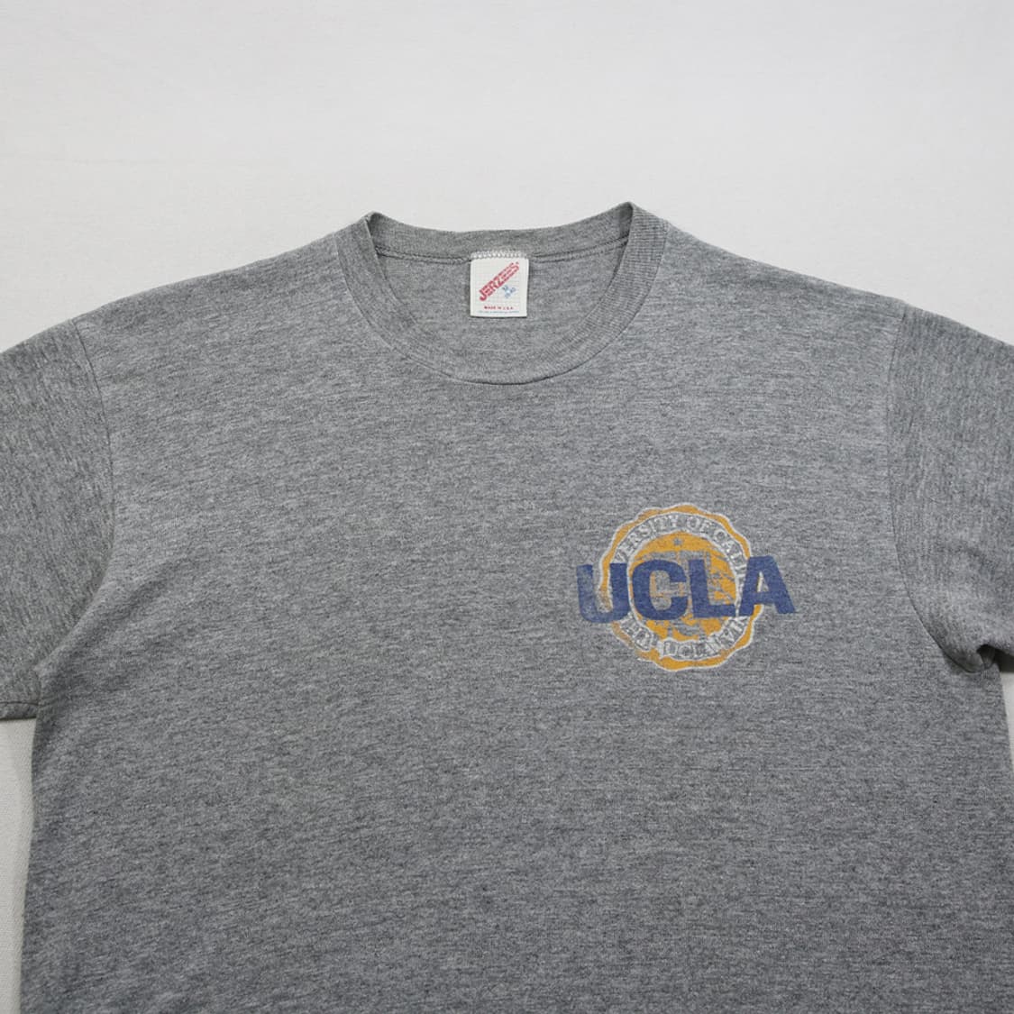 (착용컷) 80~90's JERZEES UCLA 반팔 티셔츠 95-98 상품이미지5