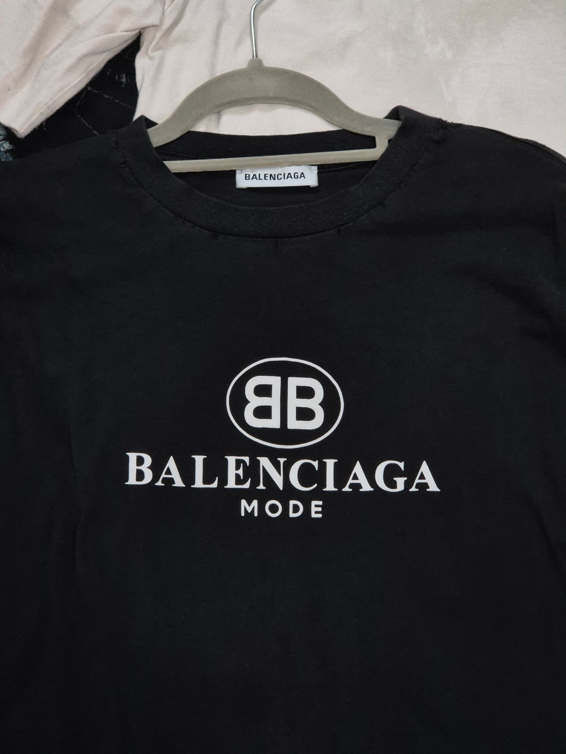 발렌시아가 슈프림 오프화이트 스투시 우영미 반팔티 급처 상품이미지5