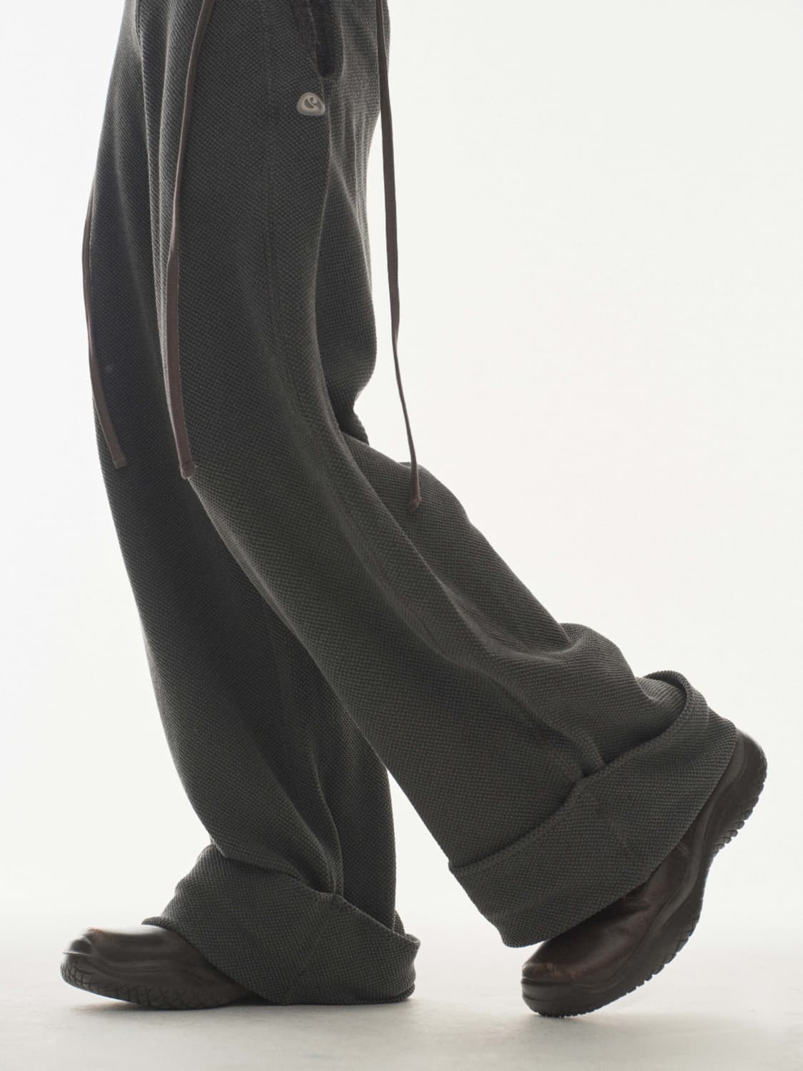 RIBBED BAND PANTS CHARCOAL 상품이미지3