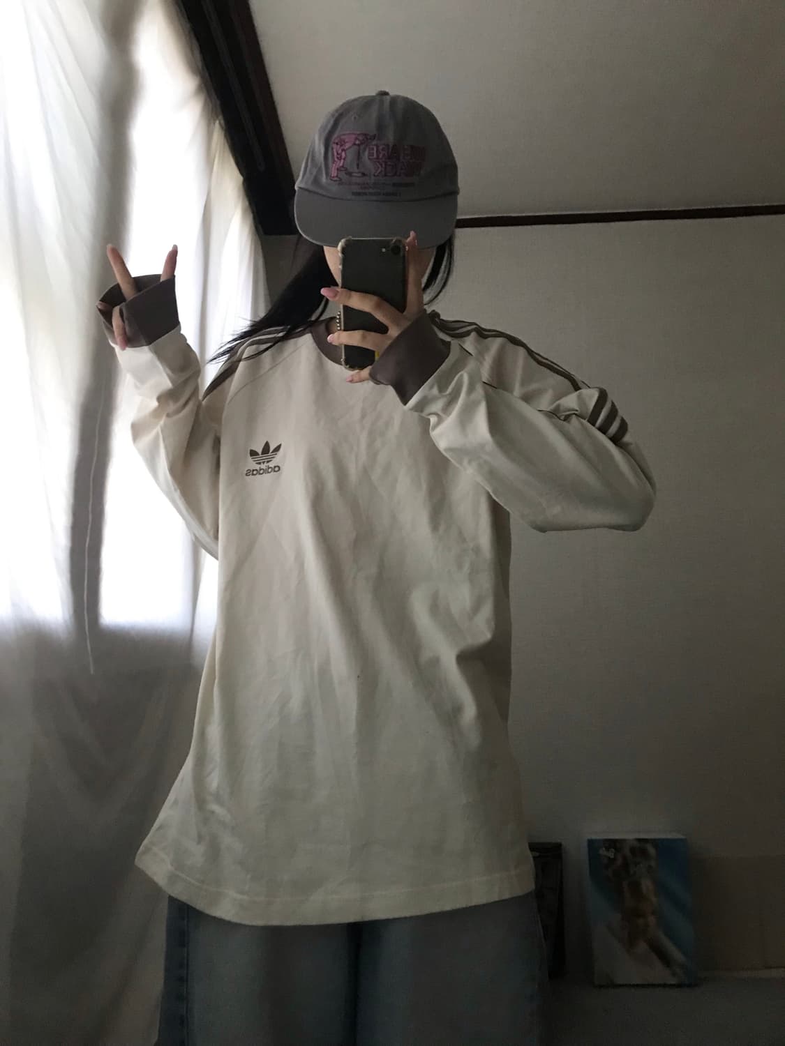 아디다스 크림브라운 삼선 롱슬리브 상품이미지2