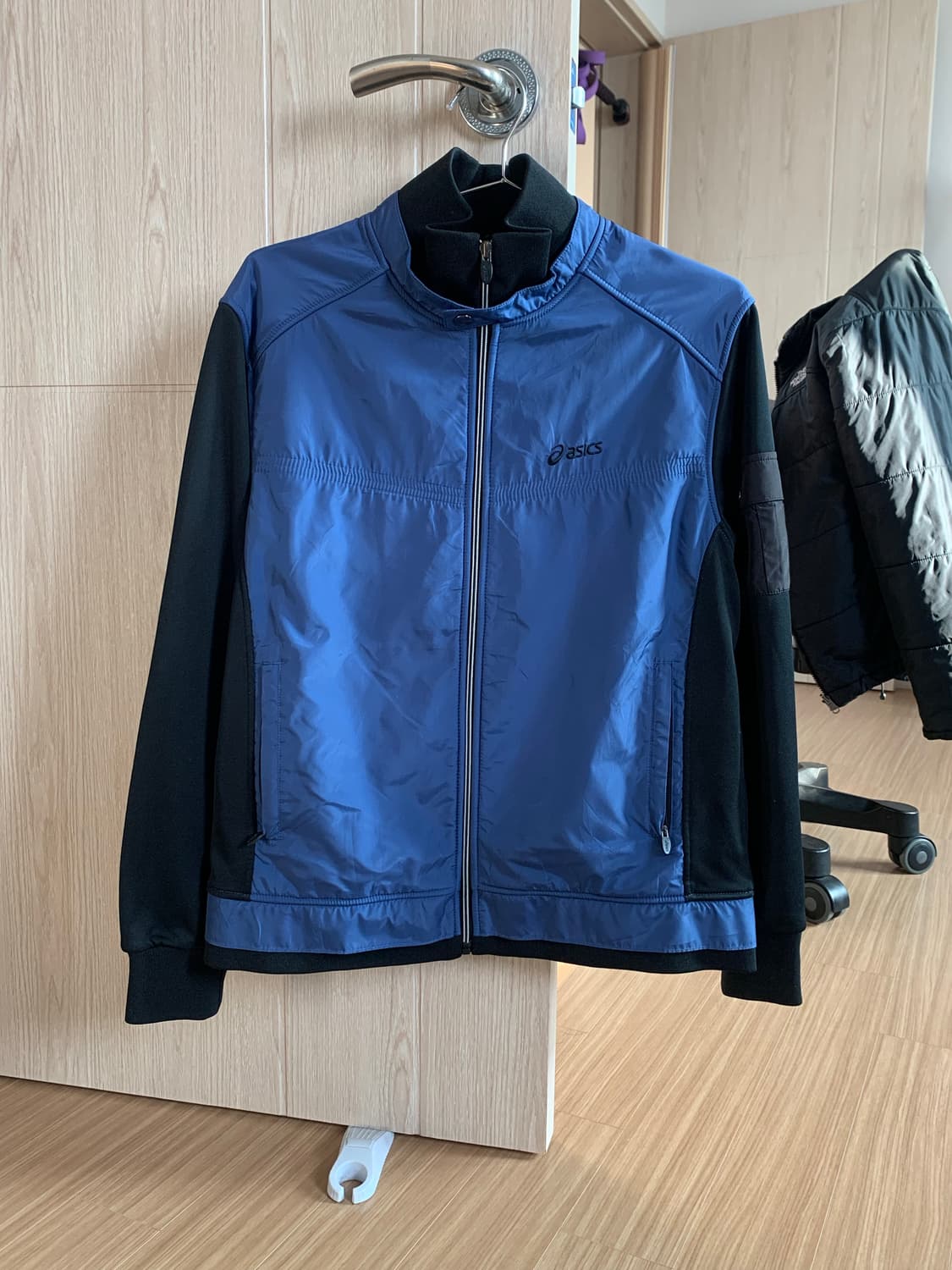 아식스 블루종 자켓 상품이미지1