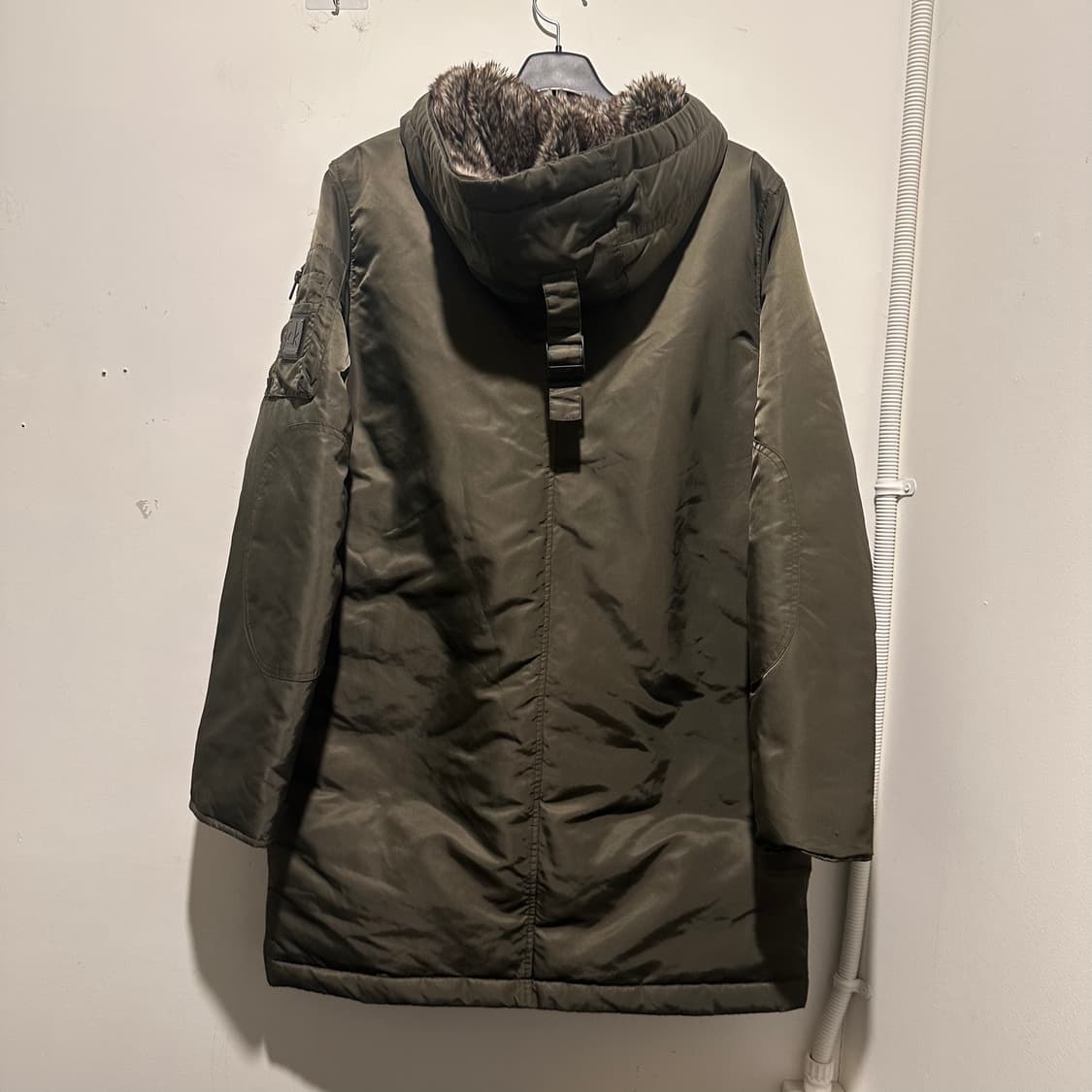 캘빈클라인 카키 후드 패딩 상품이미지5