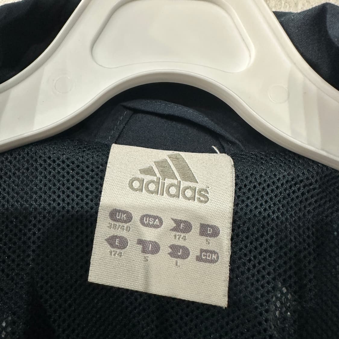 아디다스 아르헨티나 국대 바람막이 L 상품이미지3