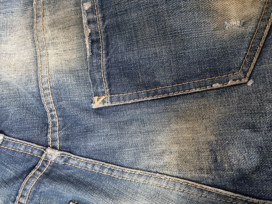 디스퀘어드2 워시드 덧뎀 청바지 (30-32인치) 상품이미지8