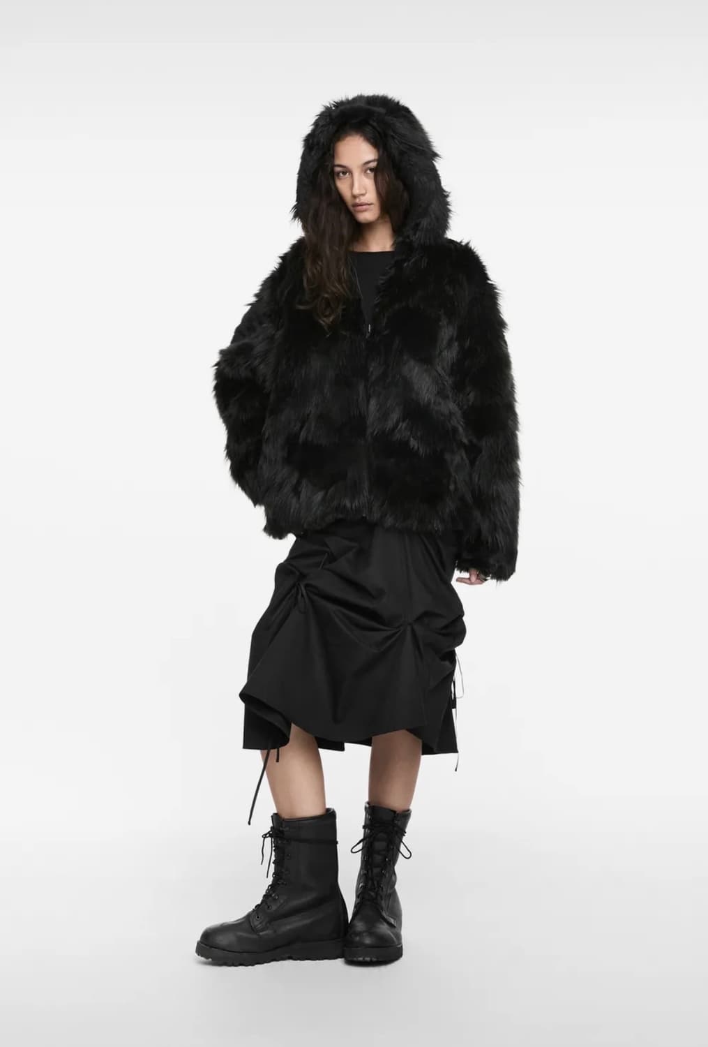 나체 REVERSIBLE HOODIE FAUX FUR JACKET 상품이미지1