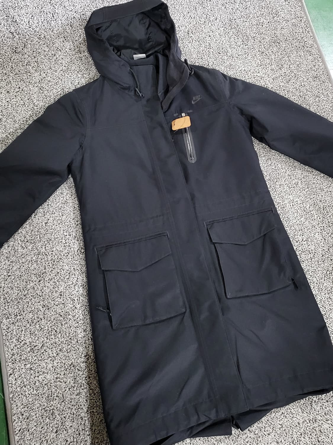 나이키의 롱 아우터 상품이미지1