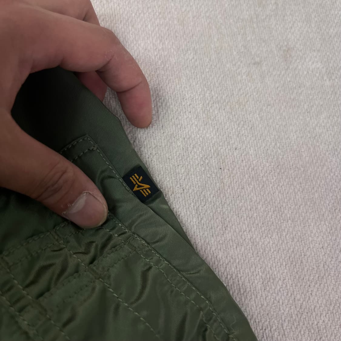 105 알파인더스트리 카키 MA-1 항공자켓 상품이미지5