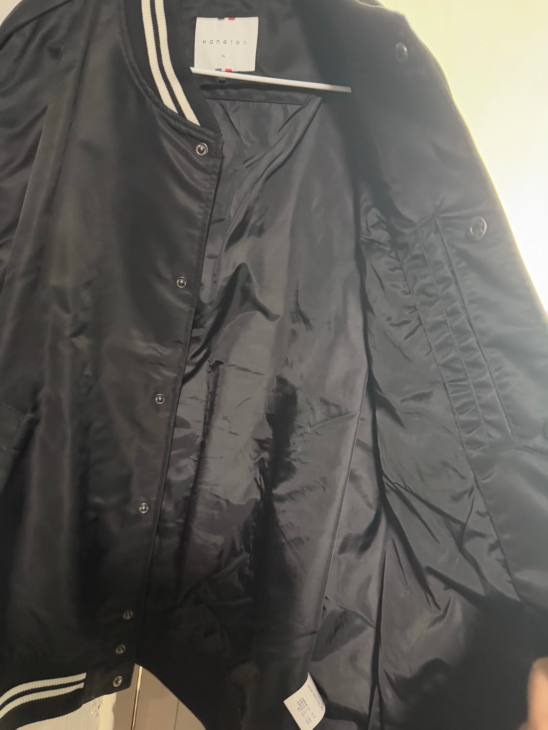 행텐 검정색 야구 점퍼 xl 상품이미지3