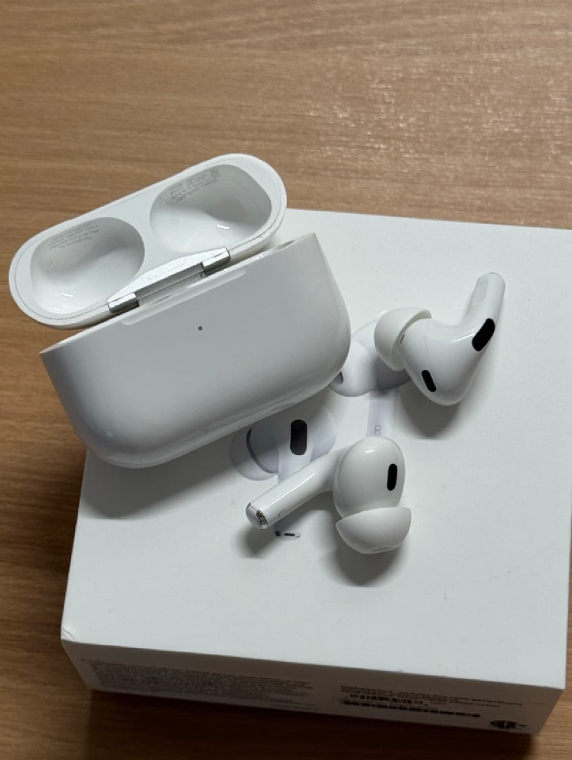 에어팟 프로 2 S급 8핀 판매합니다!! 풀박스 상품이미지3