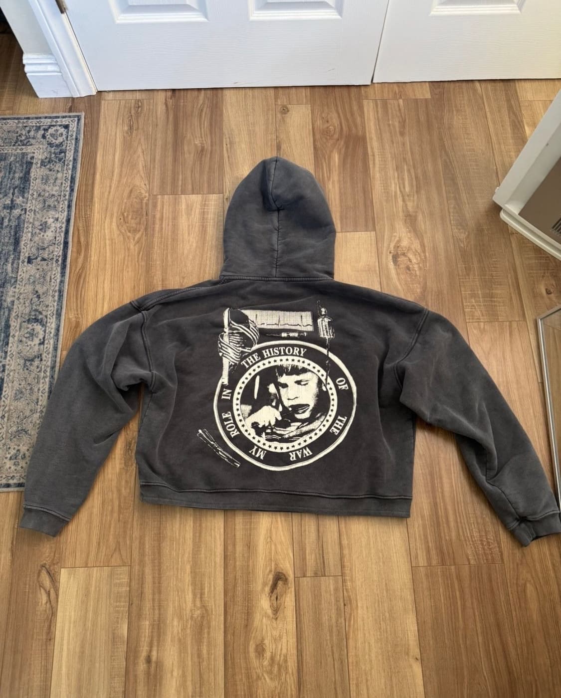 앙팡리쉬데프리메 마이 롤 인더 워 후드티  상품이미지7