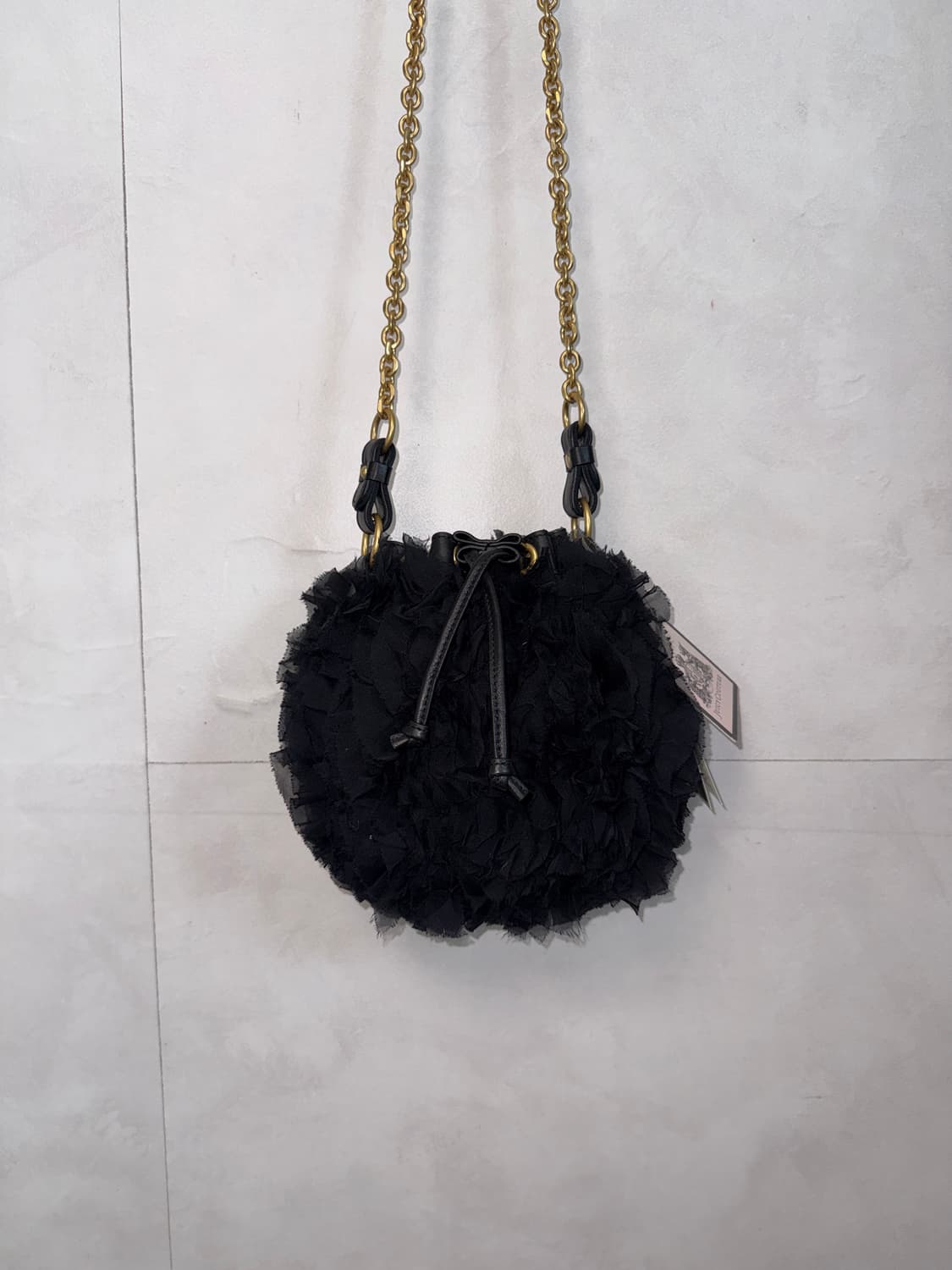 Juicy Couture black ruffle chain bag 상품이미지3