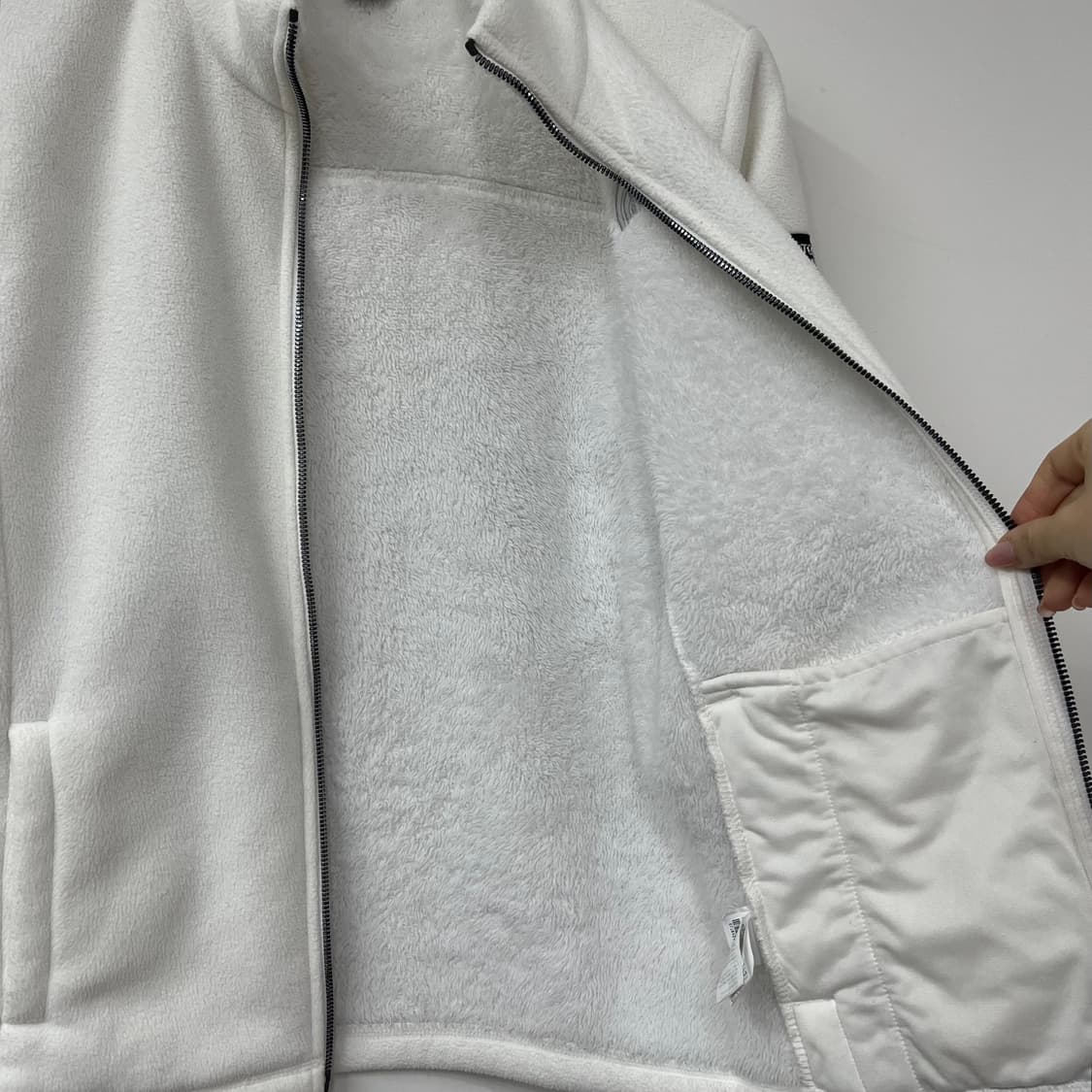 노스페이스 화이트라벨 밍크안감 화이트 후리스 자켓 상품이미지5