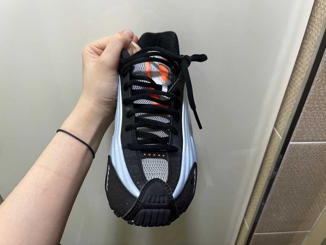 나이키 샥스 R4 블루 틴트 토탈 오렌지 240사이즈 상품이미지4