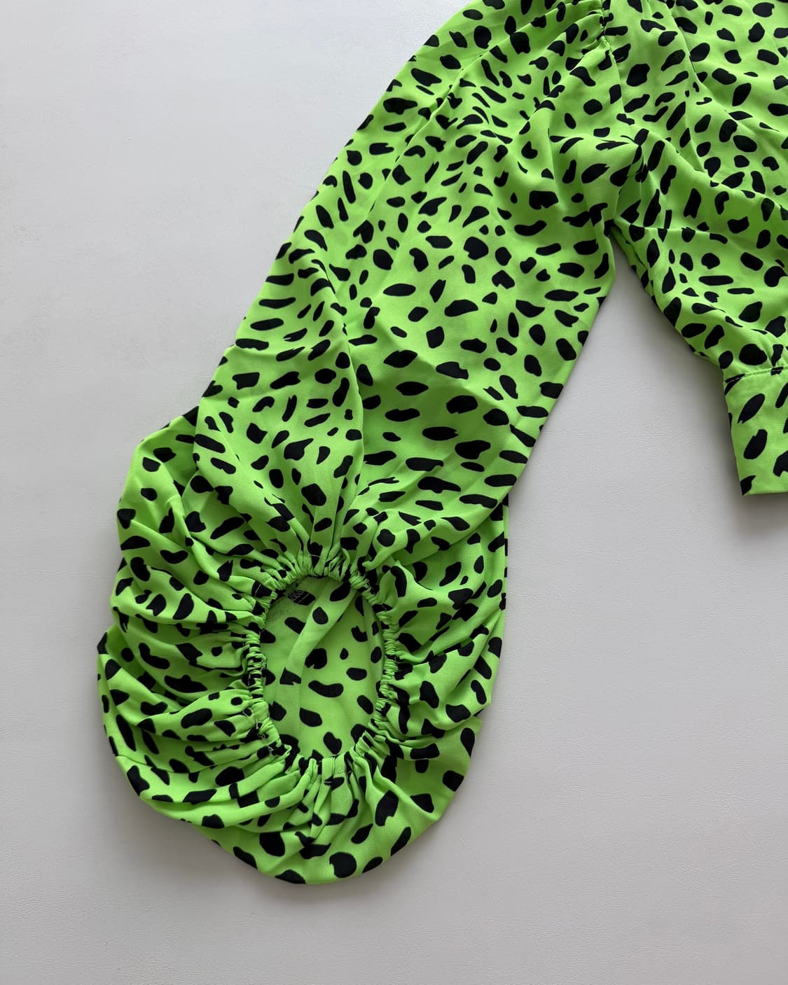 dolls kill (signature8) 레오파드 블라우스 상품이미지3