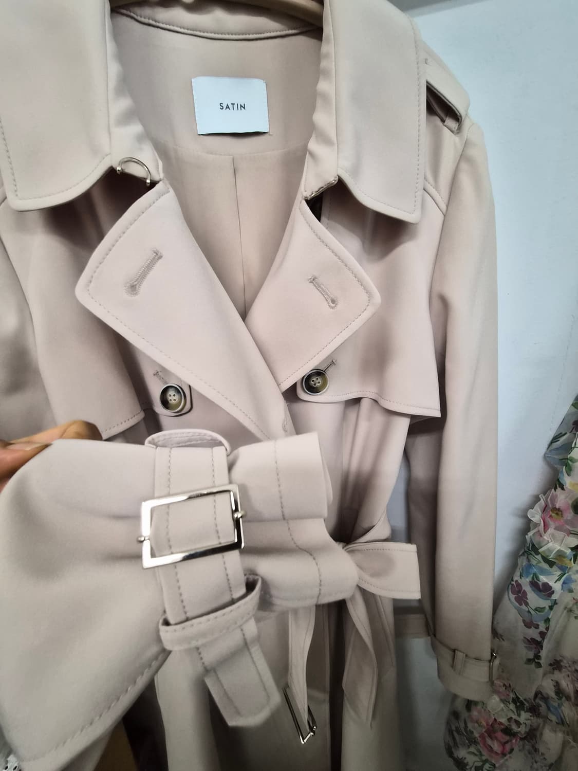 샤틴 원피스라인 트렌치코트 상품이미지4