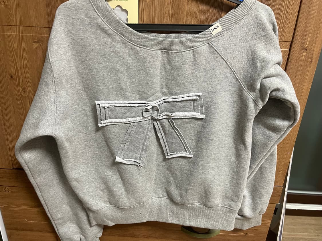 더블힙스 오프숄더 맨투맨 상품이미지3